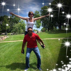 Meet your Posher, Raya